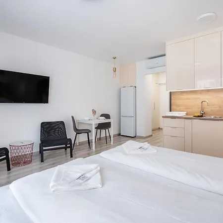 Copper Beech Апартаменты *